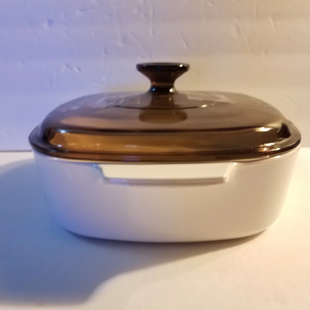 Corningware Garden Harvest 2 QT w Lid